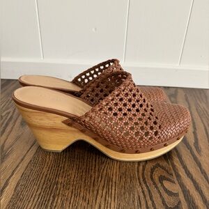 NWOT Veronica Beard Hardie Clog in Hazelwood Size 10